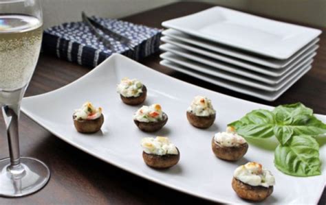 Room temp cream cheese gets mixed with spices, worcestershire sauce and cheese thats stuffed into each mushroom. Stuffed Mushrooms with Crab and Cream Cheese Recipe by ...