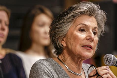 Последние твиты от barbara boxer (@barbaraboxer). There are 34 people running for Barbara Boxer's U.S ...