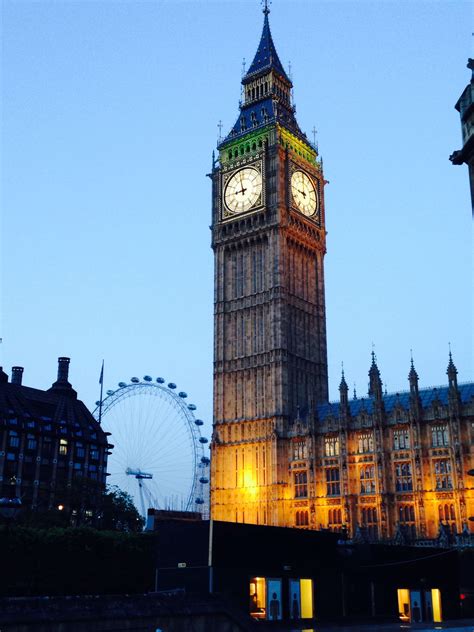 Big Ben At Night Loved Our Time Spent In London Big Ben Travel