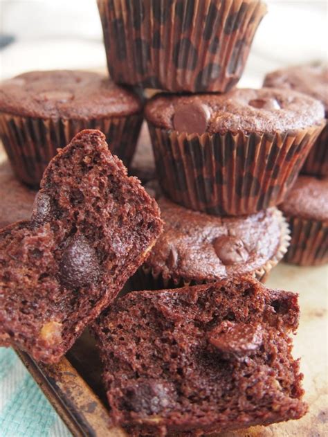 Protein Packed Chocolate Banana Kodiak Cake Muffins Forks In The Road