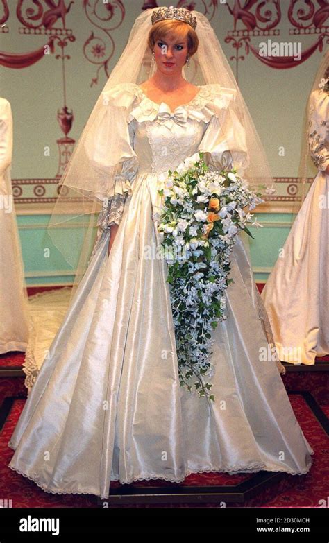 Princess Diana Wedding Bouquet Dresses Images 2022