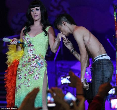 Katy Perry Puts On A Fun And Flirty Show In Indonesia Despite Claims