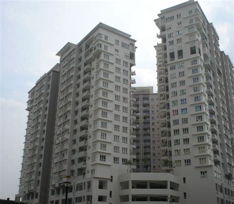 Close to giant, carrefour, school, commercial area & etc. Property Malaysia Guru: Cora Villa - Condominium at Kota ...