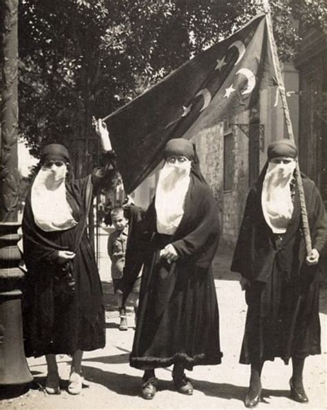 working class history on twitter otd 15 march 1919 thousands of women in egypt marched in