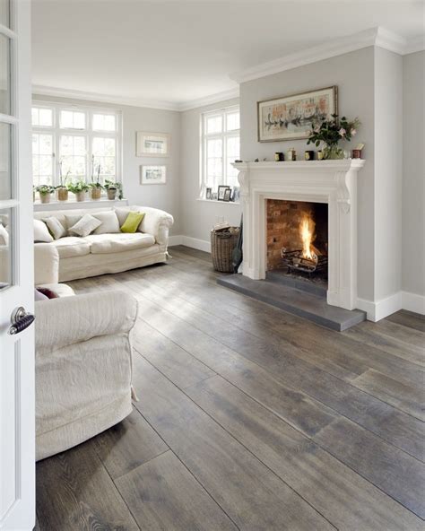 30 Wood Floor Living Room Ideas