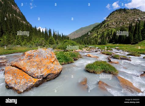 The Jeti Oghuz river, Jeti Oghuz Valley, Kyrgyzstan Stock Photo 