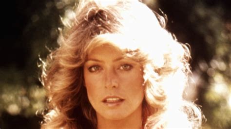 Farrah Fawcett Facts About The Charlie S Angels Star
