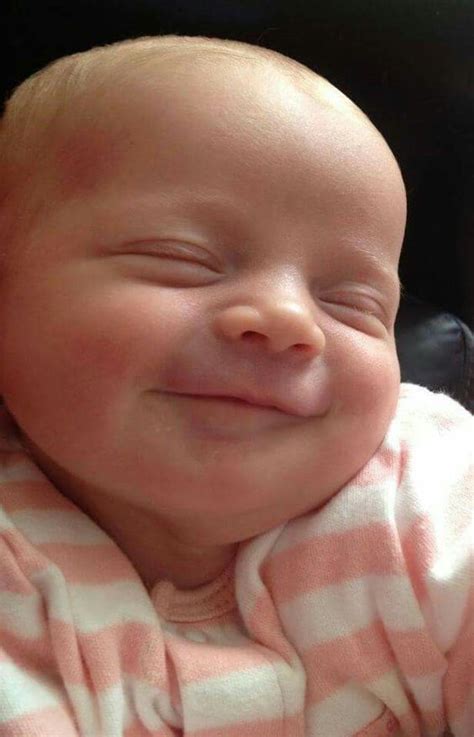 When Do Babies Smile When Do Babies Start Smiling Baby Faces Funny