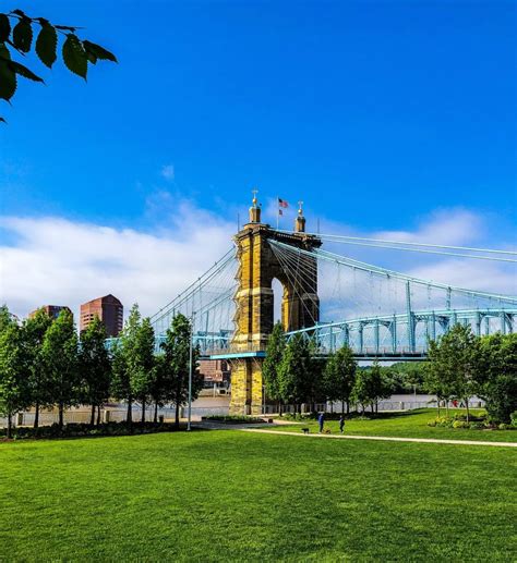 Smale Riverfront Park The Cincinnati Riverwalk You Cant Get Enough Of