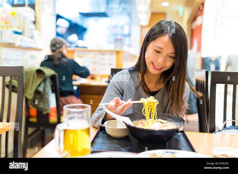 Girl Eating Noodles Japan Hi Res Stock Photography And Images Alamy