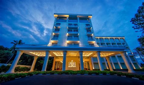 Opiniones de hadyai golden crown hotel. The Golden Crown Hotel-Kandy - Hotels & Spa LK