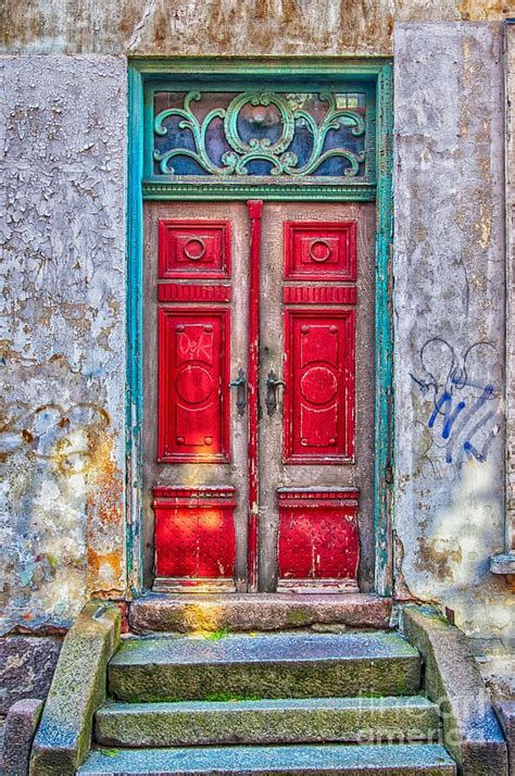 Red Door Green Frame By Antony Mcaulay Gorgeous Doors Unique Doors