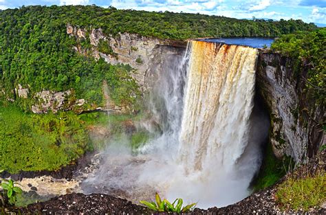 Kaieteur Falls In Guyana Most Beautiful Waterfalls Illuzone