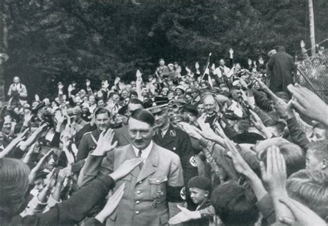 Chilling Photos That Explain The Nazis Rise To Power