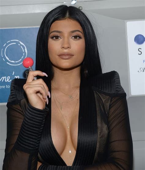 Has Kylie Jenner Had A Boob Job Surgeons Claim Stars Gone Under The