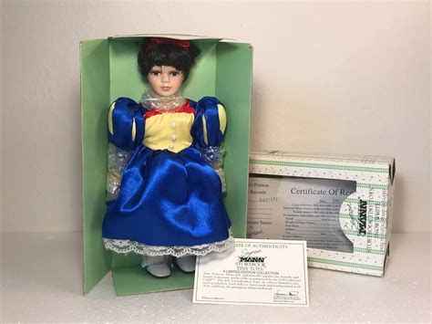 Vintage Snow White Doll Fairy Tale Figurine By Seymore Mann Etsy
