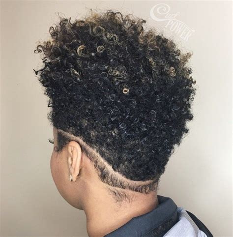 20 Enviable Short Natural Haircuts For Black Women Short Natural Haircuts Hair Styles Womens
