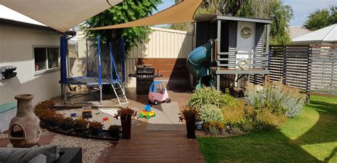 Meh they even buffed all the. Australia, what are your backyards like? This is mine ...