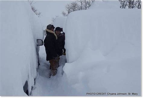 Biggest Blizzard Of The Year Hits Northeast Us 5 Feet Of Snow In Montana 14 Inches In Boston