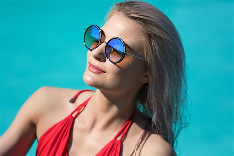 X Woman Mood Sunglasses Model Girl Blonde Wallpaper