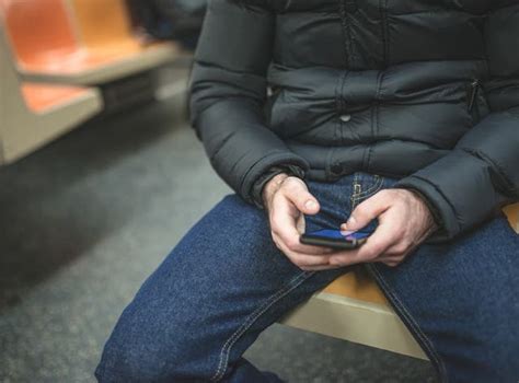 Madrid Bans Manspreading On Public Transport The Independent The Independent