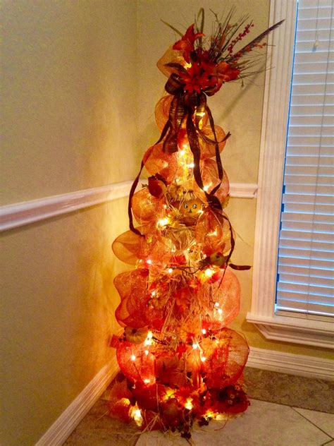 Fall Tree Made With Tomato Cage Diy Crafts Autumn Trees Holiday