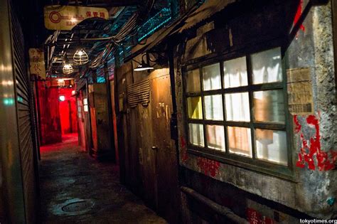 A Look Inside The Japanese Arcade Modeled After Hong Kong