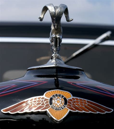 PICT3164 | Hood ornaments, Car emblem, Car detailing