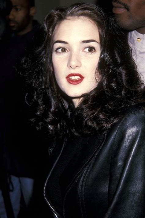 Winona Ryder Best Hair And Makeup Looks Winona Ryder Old Vintage Photos