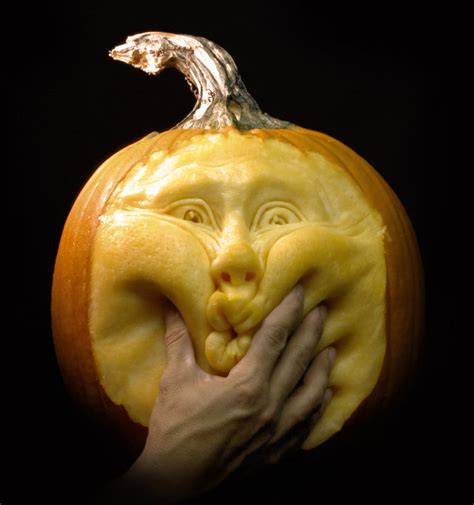 Tis The Season Ultra Impressive Carved Pumpkin Faces Geekologie