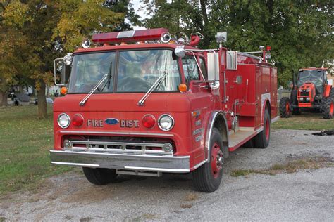 Antique Fire Trucks For Sale Vintage Trucks Fenton Fire