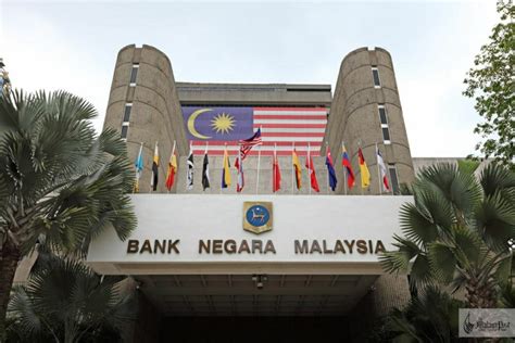 Bank negara malaysia has decided to lower the overnight policy rate to 2.75% from 3% previously, following the meeting of its monetary policy committee meeting. Bank Negara MPC cuts OPR by 25bp to 2.75% - The Malaya Post