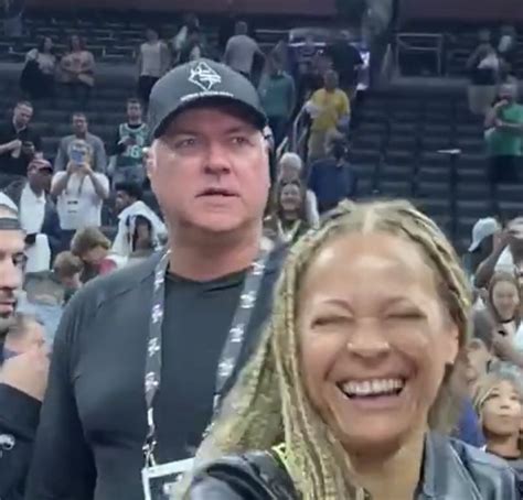 Steph Currys Dad Dell Allegedly Got Married To The Ex Wife Of Mom