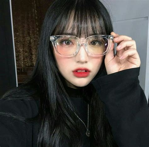 Hyanggggg Uzzlang Girl Girl Day Bad Girl Bangs And Glasses Korean Girl Asian Girl