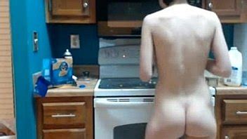 Nude In The Kitchen Superjizzcams Com Ngebokep