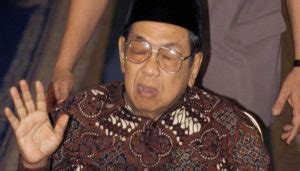 Mengenang 9 Tahun Wafatnya Gus Dur Mahfud MD Gus Dur Sangat Keras