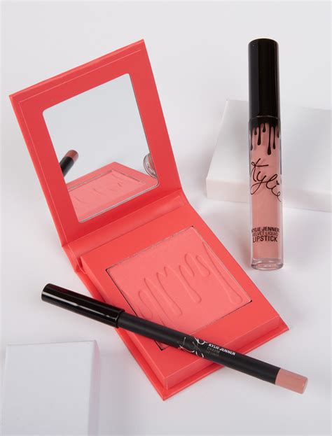 Kylie Cosmetics Unveils Four Pink Makeup Sets Sidewalk Hustle
