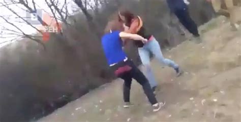 Teen Girl Knocked Out Cold In Female Fight Club Where Young Women Meet For Brutal Fist Fights
