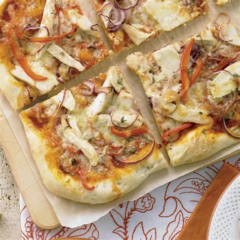 Recette De Pizza Au Poulet Extra Coup De Pouce