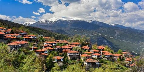 The summer of my greek taverna is a funny, poignant saga of a naive american, whose greek friend, theologos, offers him a summer partnership in the beautiful helen taverna, located on the small aegean island of patmos. «#My_Greece: Villages» - Διαγωνισμός φωτογραφίας με θέμα ...