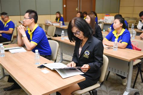 เผย วัคซีนมีจำนวนจำกัด สงวนสิทธิ์ ลูกค้าโรงพยาบาลที่ไม่ได้รับวัคซีนเข็มแรก บุคลากร. ศึกษาดูงานโรงพยาบาลบำรุงราษฎร์ | คณะแพทยศาสตร์โรงพยาบาล ...