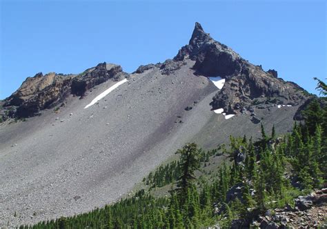 Mount Thielsen Mountain Information