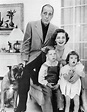 Humphrey Bogart with wife Lauren son Stephen Daughter Leslie and family ...