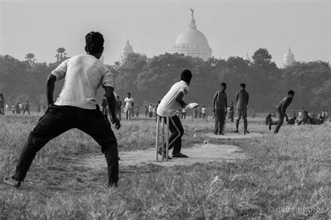 How To Play Gully Cricket Historyrules And Technique Sportzcraazy