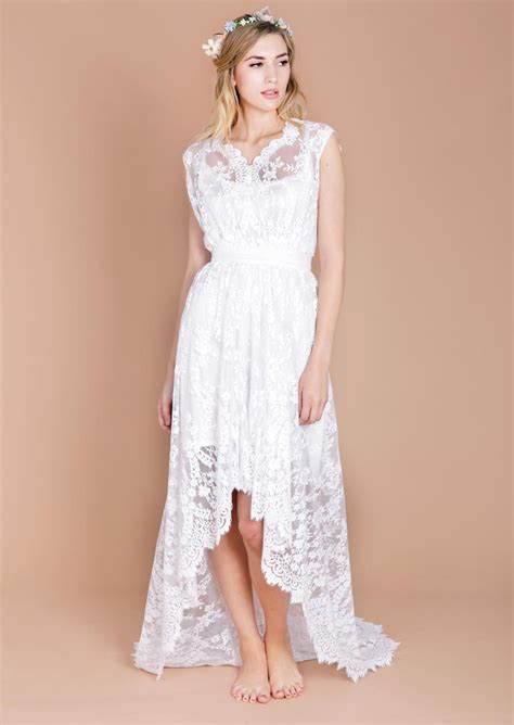 38 Best Boho Wedding Dresses For Free Spirited Brides Wedding Gown A