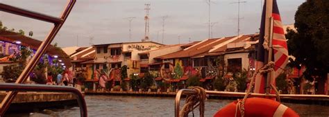 Each jetty is located at the end of the water route. Melaka River Cruise - Taman Rempah