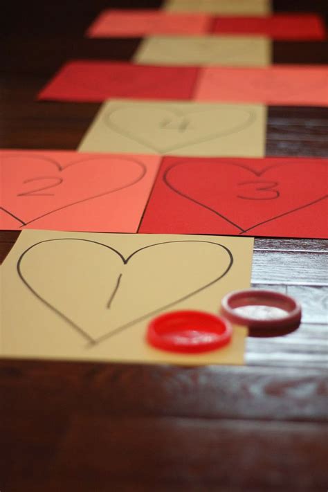 Print off and laminate the valentine's day note hearts below. 12 (Naturally) Sweet Ideas for a Healthy School Valentine's Day - School Bites