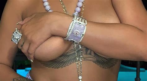 Rihanna Naked Leaks And Porn Sex Tape News