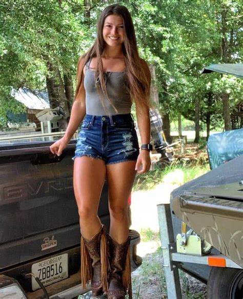 pin by mike longson on yee haw in 2020 country girls outfits going out girl outfits