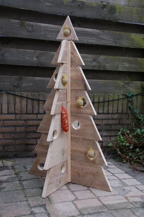 33 Ideas Of Wooden Christmas Tree For Backyard Ecstasycoffee